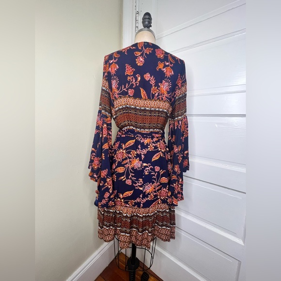 Z&L Europe Wrap Around Ruffle Dress Bell Sleeves Medium Floral Tribal Bohemian M - Picture 4 of 12